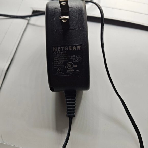 NETGEAR C3700 N600 Wireless WiFi Docsis 3.0 Cable Modem Router Black BX1423 - Picture 3 of 5